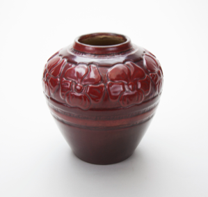 Image of Vase with Stylized Mallow Design